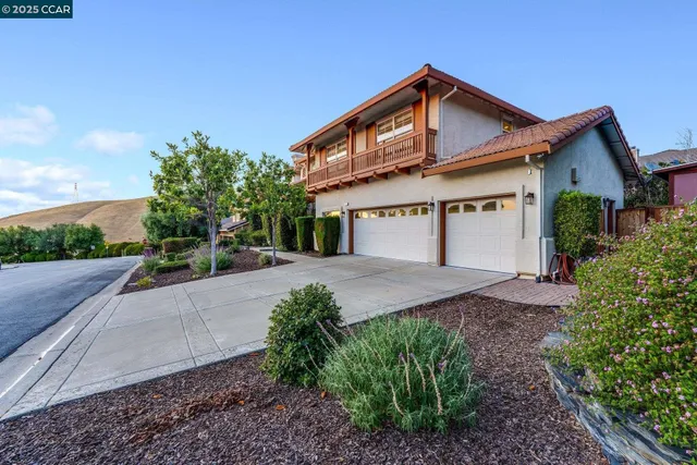 $1,725,000 | 1105 Peacock Creek Drive, Clayton, CA 94517
