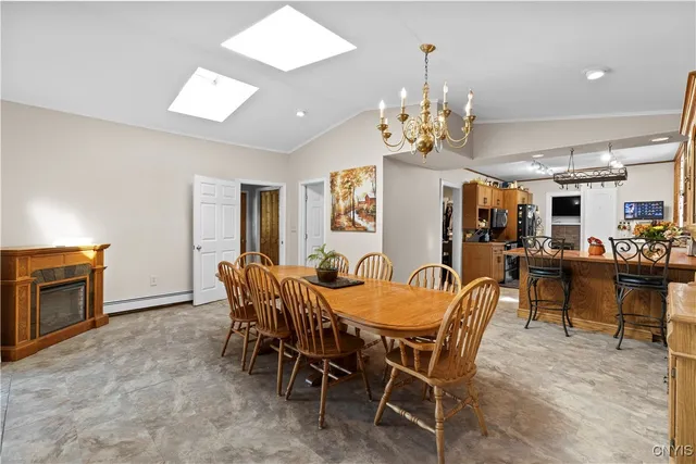 $314,900 | 2812 Ogden Place, Utica, NY 13501