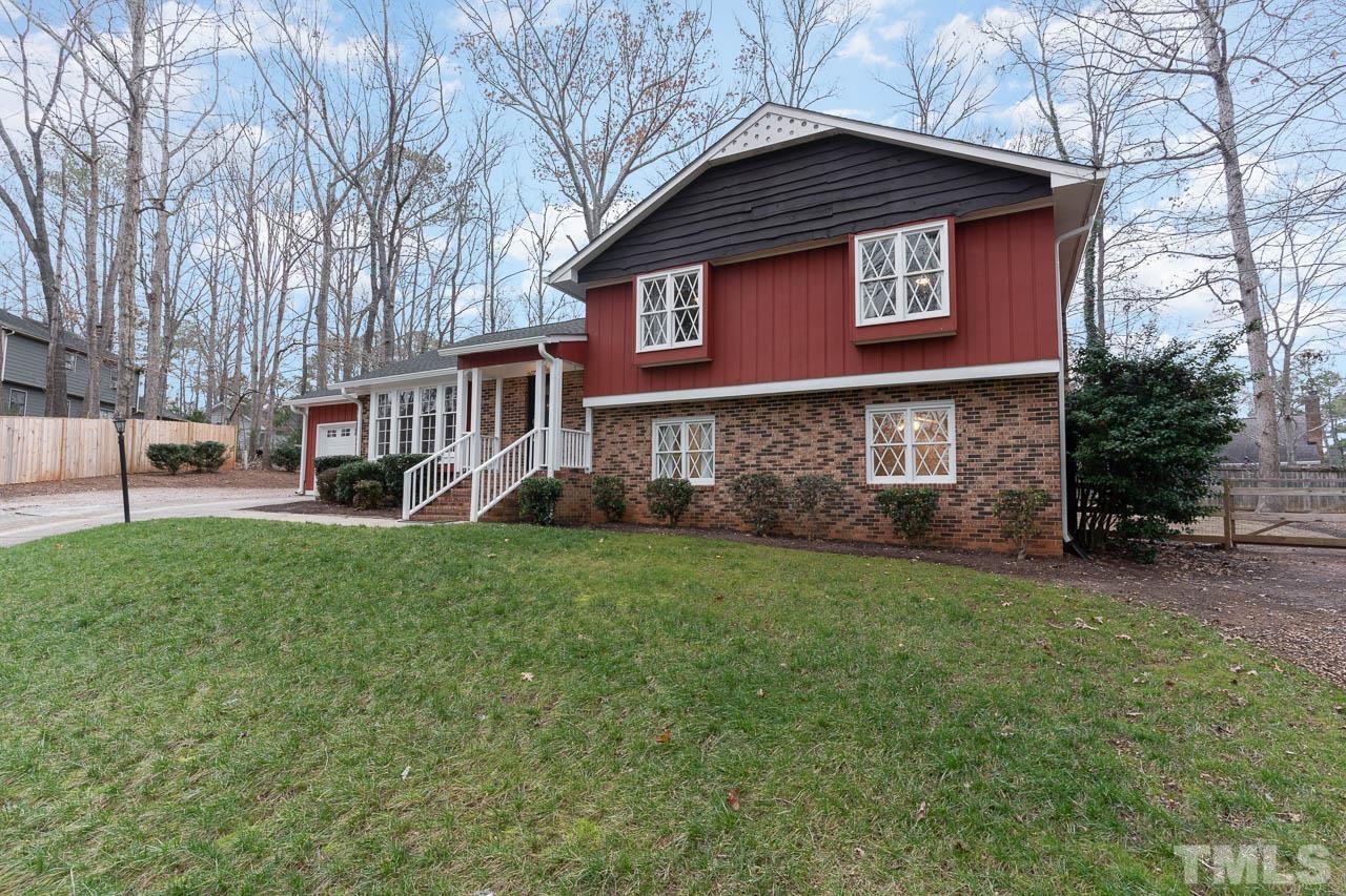 6405 Shadow Court Raleigh, NC 27613 - Photo 2 of 25