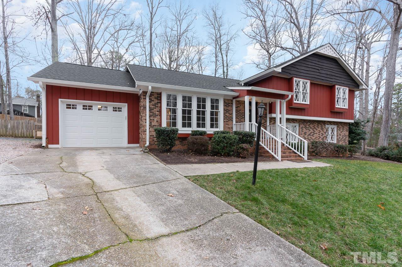 6405 Shadow Court Raleigh, NC 27613 - Photo 3 of 25