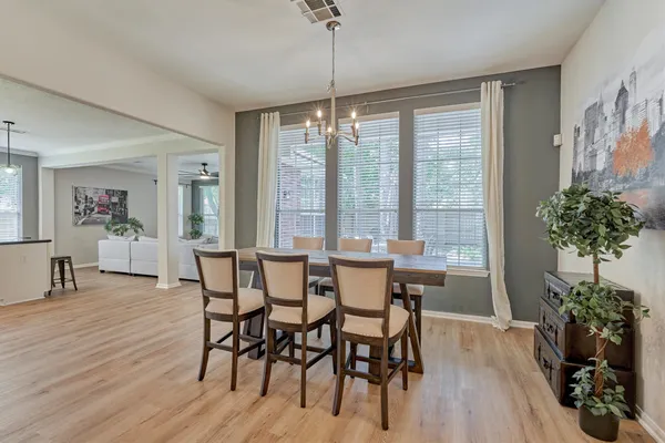 $4,700 | 3 East Night Heron Place, The Woodlands, TX 77382