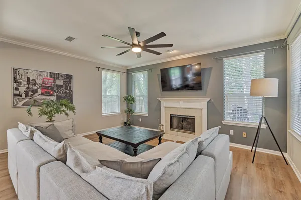 $4,700 | 3 East Night Heron Place, The Woodlands, TX 77382