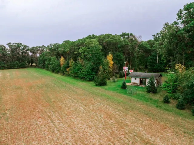 $639,000 | 32619 40th Avenue, Cushing, MN 56443