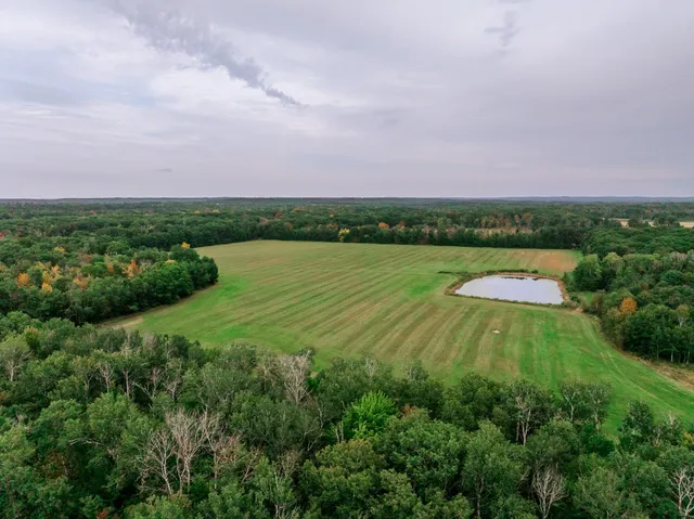 $639,000 | 32619 40th Avenue, Cushing, MN 56443