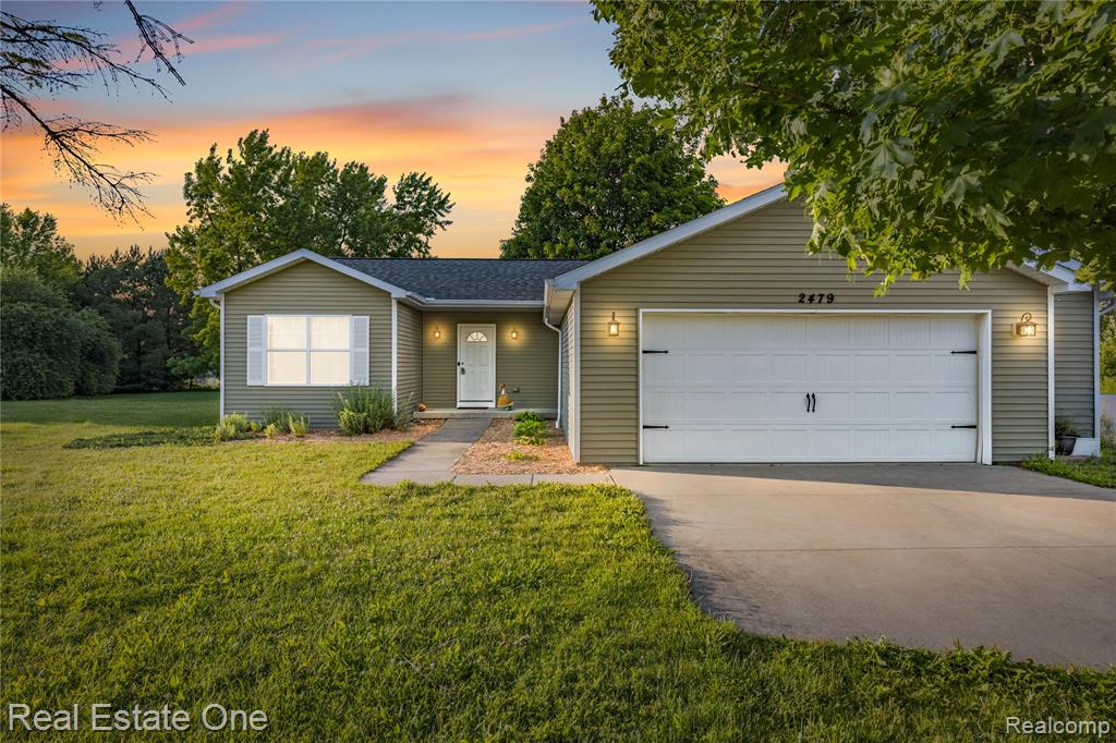 2479 Gibson Road Grand Blanc, MI 48439 - Photo 1 of 55