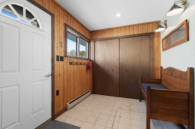 $799,900 | N8070 Tipperary Lane, Crivitz, WI 54114