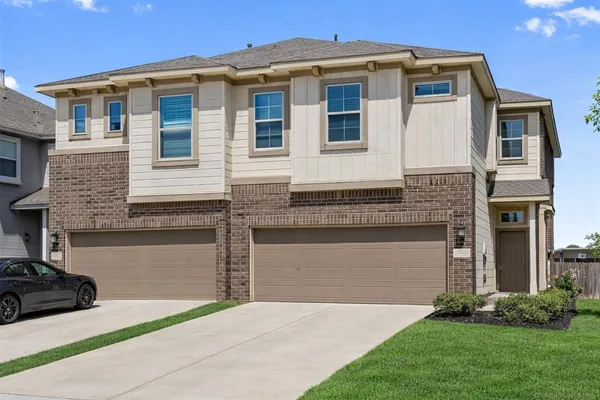 $1,900 | 2202 Dillon Pond Lane, Unit B, Pflugerville, TX 78660