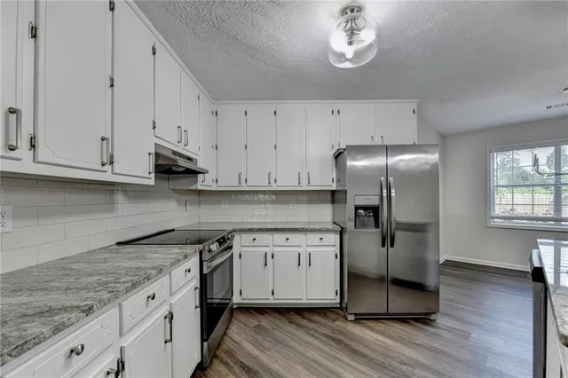 $399,990 | 3573 Plantation Place, Loganville, GA 30052