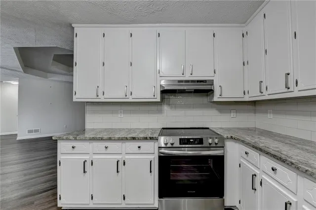 $399,990 | 3573 Plantation Place, Loganville, GA 30052