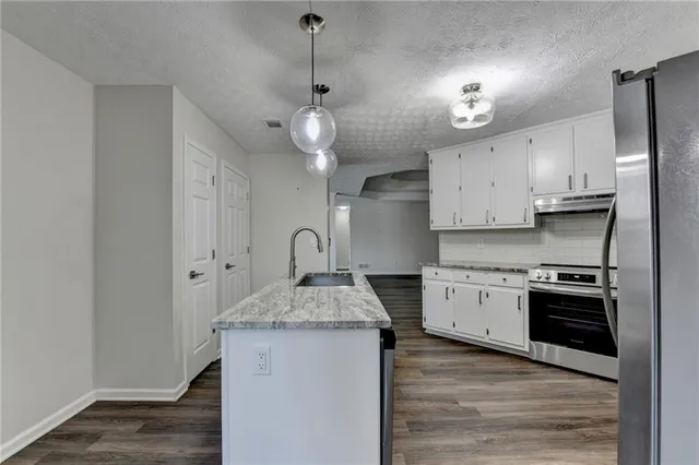 $399,990 | 3573 Plantation Place, Loganville, GA 30052