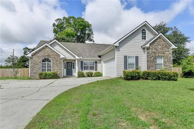 $399,990 | 3573 Plantation Place, Loganville, GA 30052