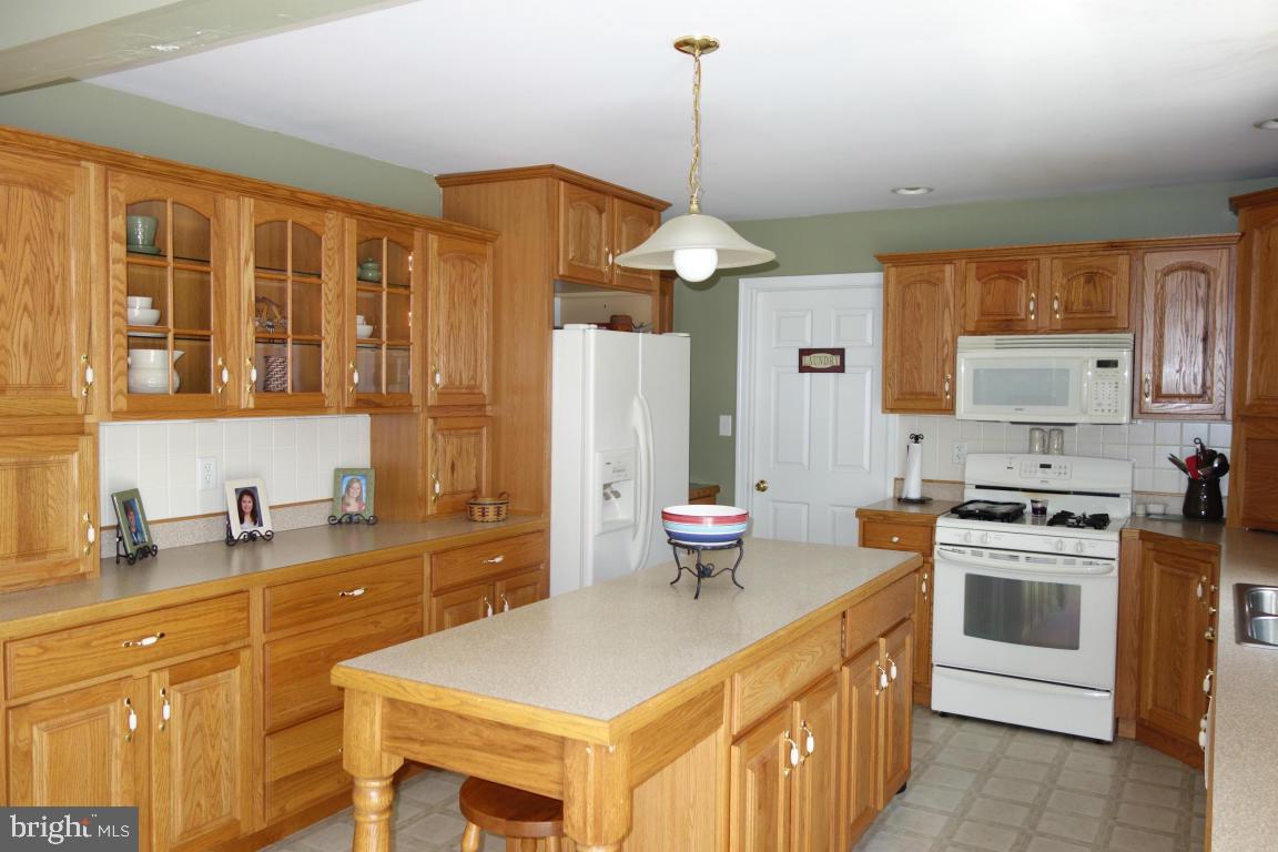 1116 Suedberg Road Pine Grove, PA 17963 - Photo 7 of 36 Gallery Image 7