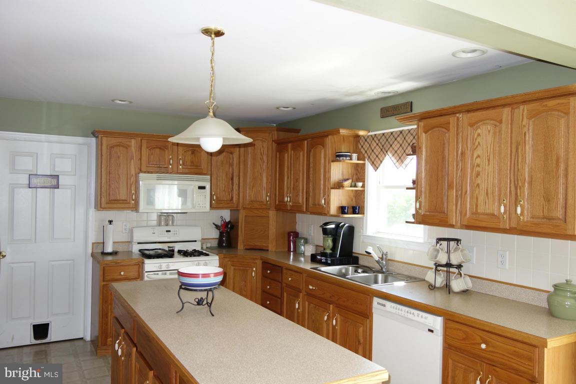 1116 Suedberg Road Pine Grove, PA 17963 - Photo 8 of 36 Gallery Image 8