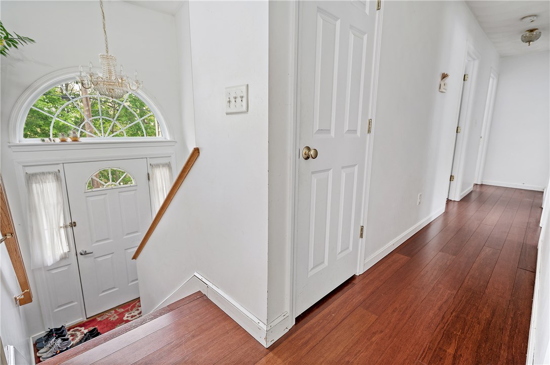 536 3rd Avenue Woonsocket, RI 02895 - Photo 4 of 23 Gallery Image 4