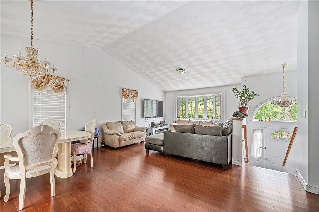 536 3rd Avenue Woonsocket, RI 02895 - Photo 9 of 23 Gallery Image 9
