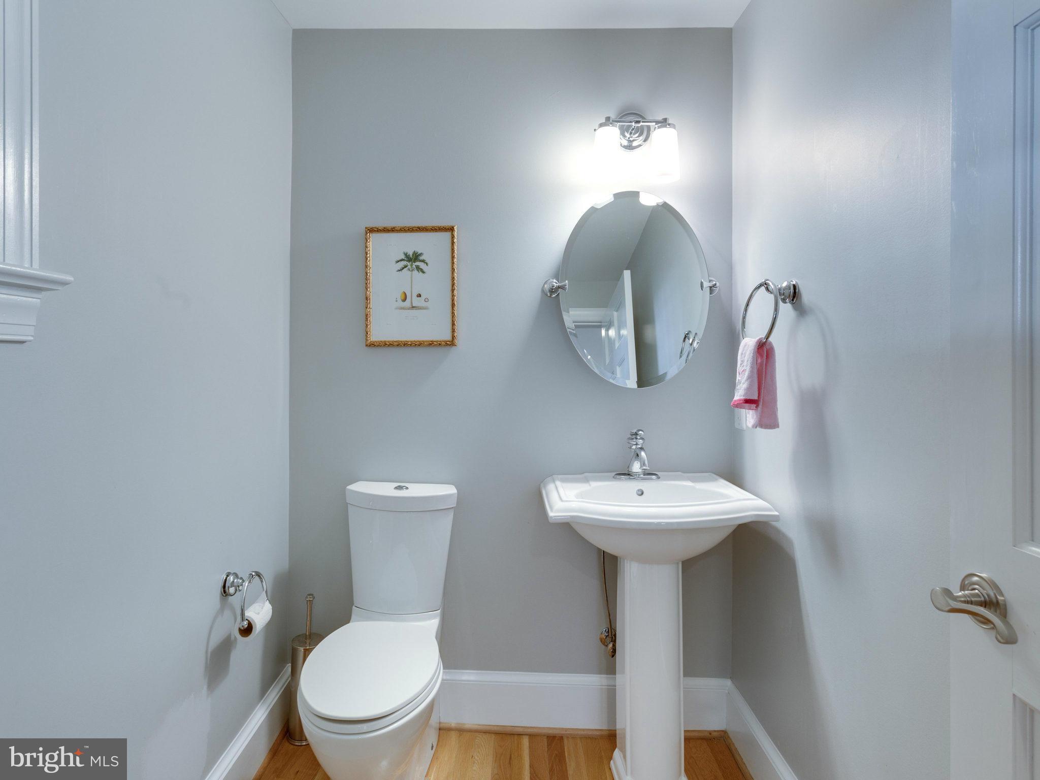2415 Ridge Rd Drive Alexandria, VA 22302 - Photo 14 of 29 Bath