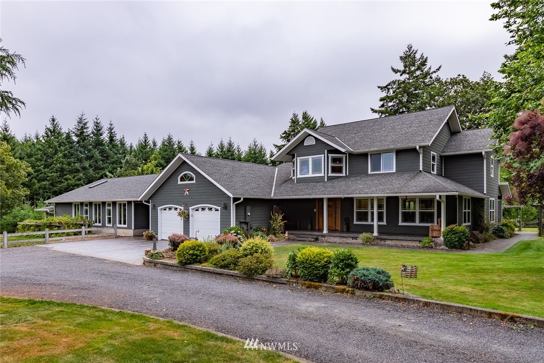395 Russell Road Winlock, WA 98596 - Photo 1 of 40