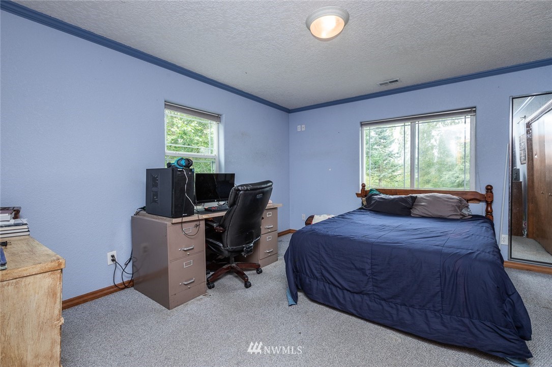 395 Russell Road Winlock, WA 98596 - Photo 21 of 40