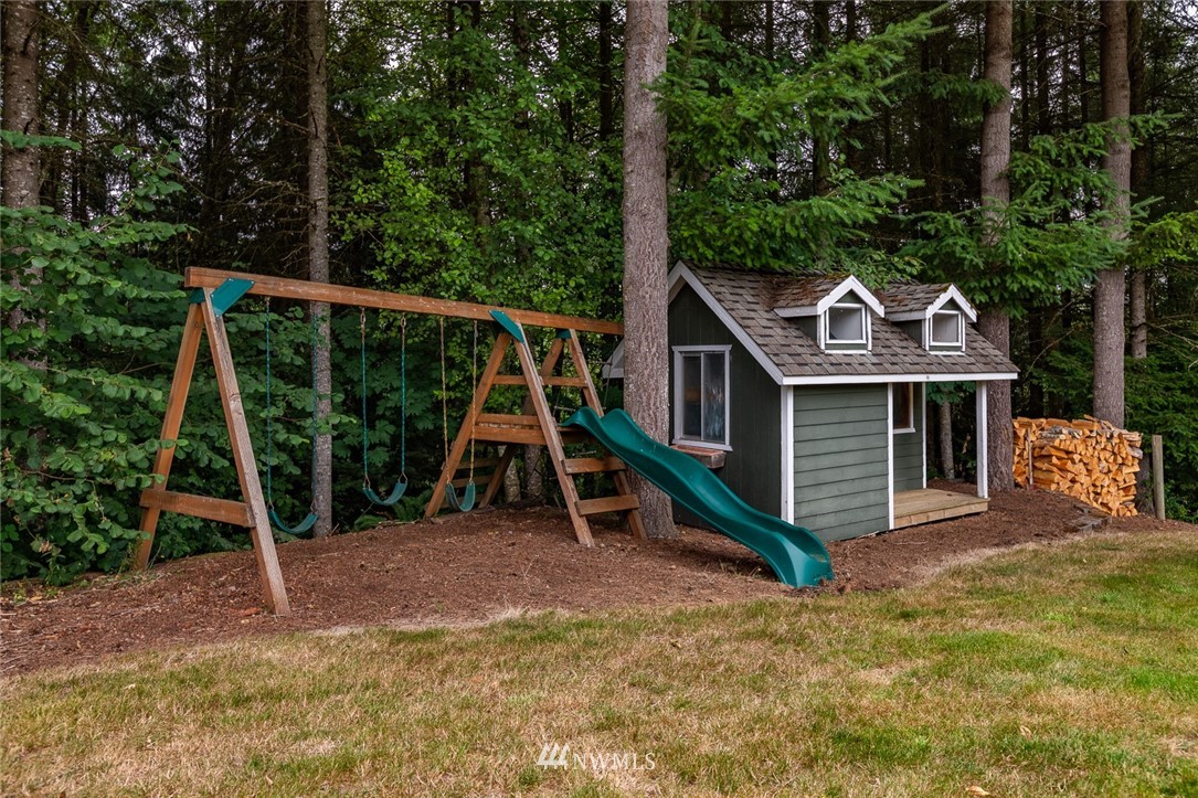 395 Russell Road Winlock, WA 98596 - Photo 29 of 40