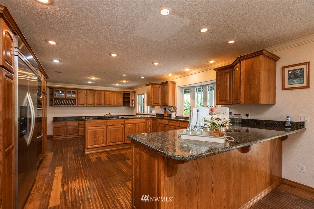 395 Russell Road Winlock, WA 98596 - Photo 7 of 40