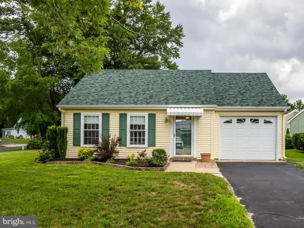 $239,000 | 36 Heather Place, Southampton, NJ 08088