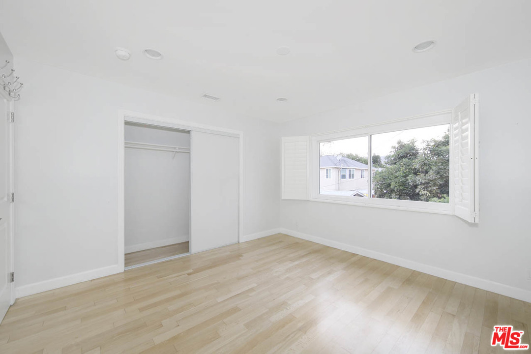 3443 Madera Avenue Los Angeles, CA 90039 - Photo 34 of 46