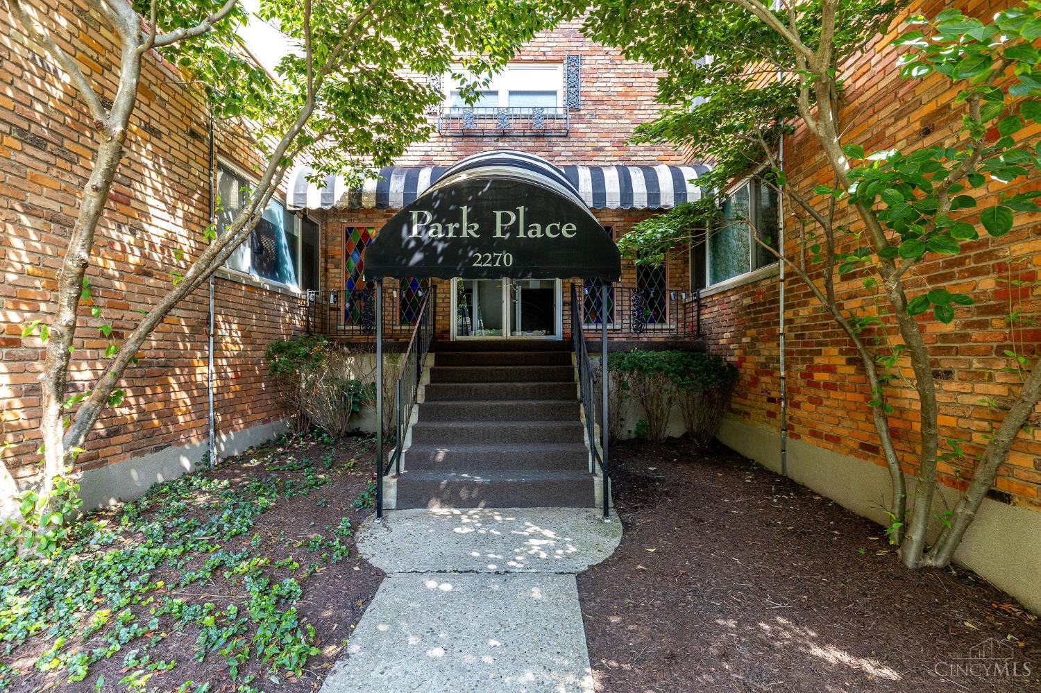 2270 Madison Road, Unit 3C Cincinnati, OH 45208 - Photo 2 of 32