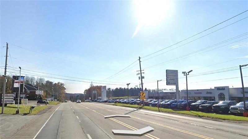 259 Pittsburgh Road, Unit 4 Butler, PA 16002 - Photo 4 of 11 a view of a city