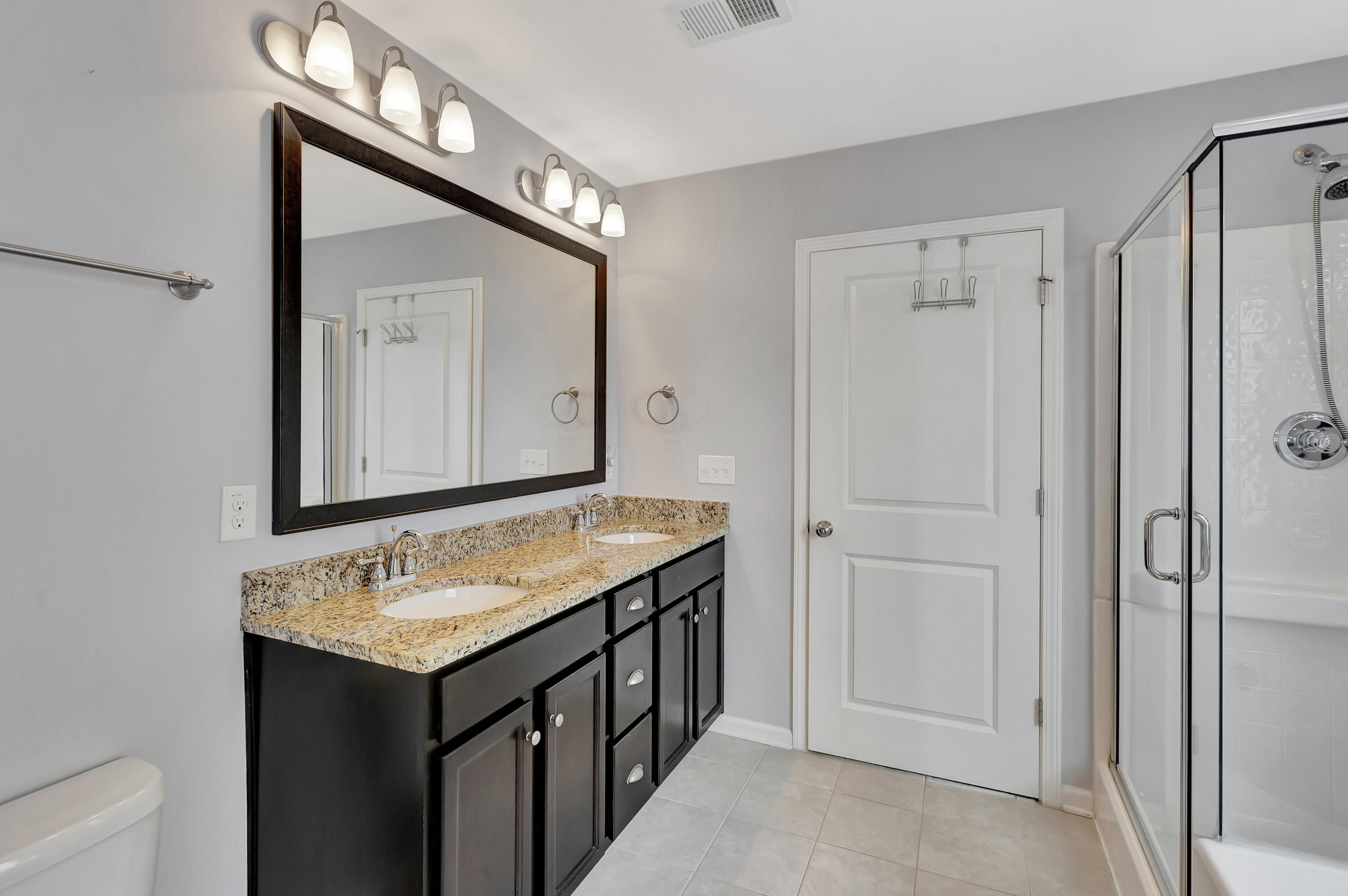 114 Vessey Drive Moncks Corner, SC 29461 - Photo 21 of 38 296A3129