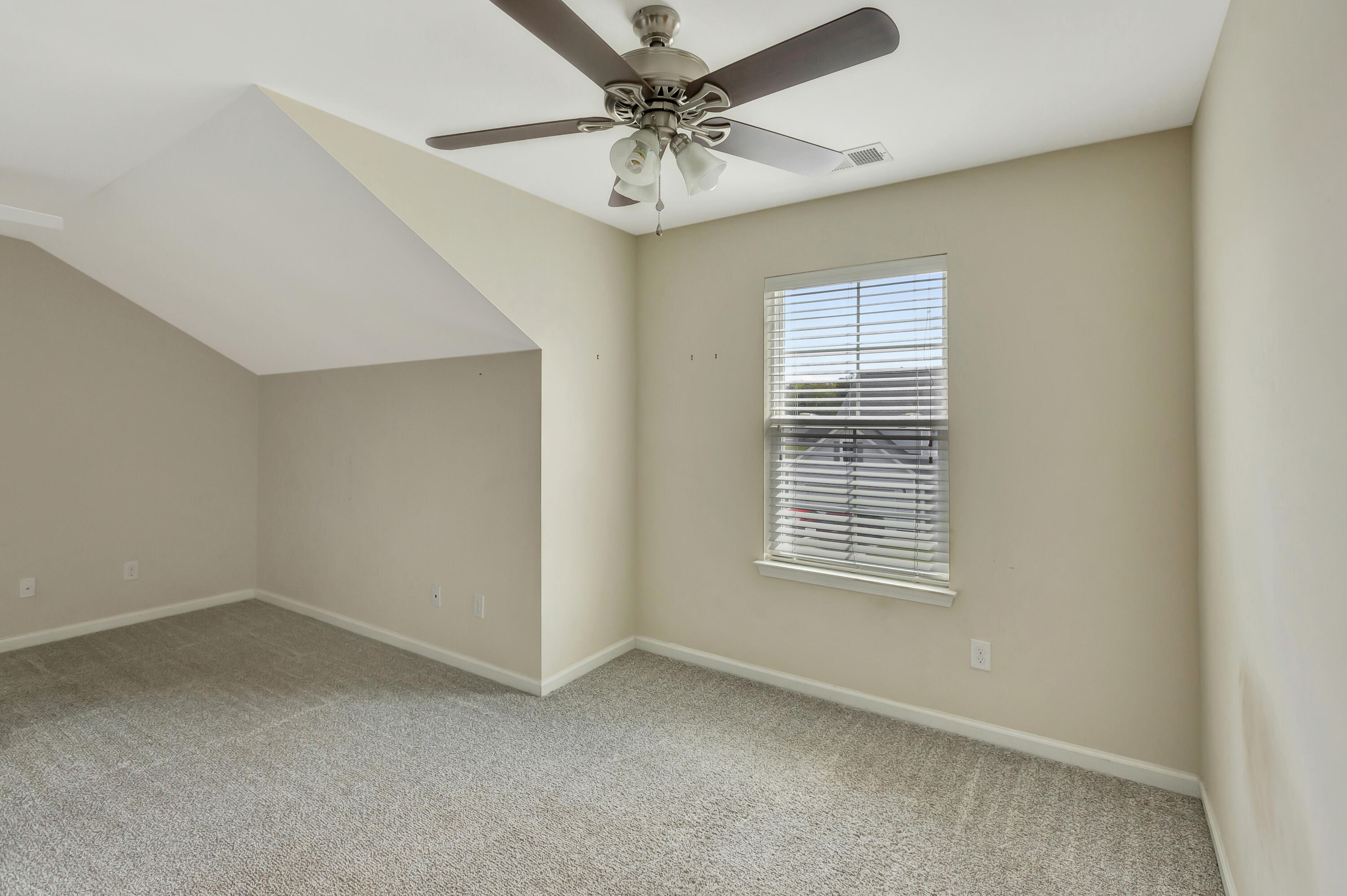 114 Vessey Drive Moncks Corner, SC 29461 - Photo 32 of 38 296A3165