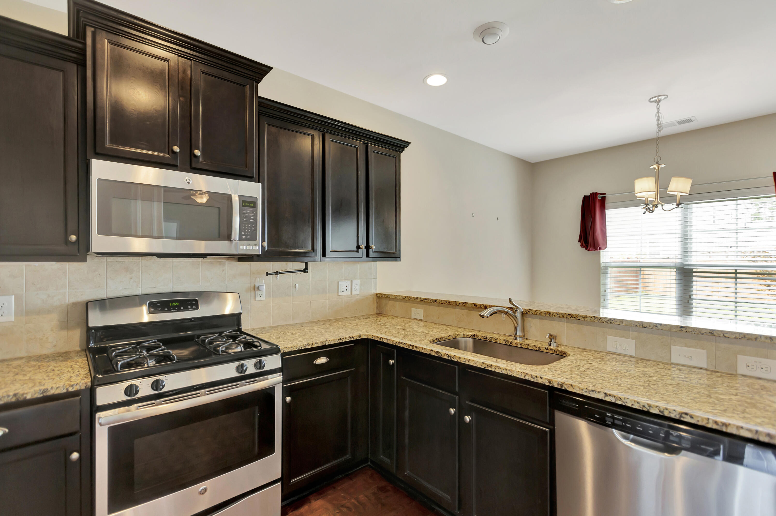 114 Vessey Drive Moncks Corner, SC 29461 - Photo 7 of 38 296A3072