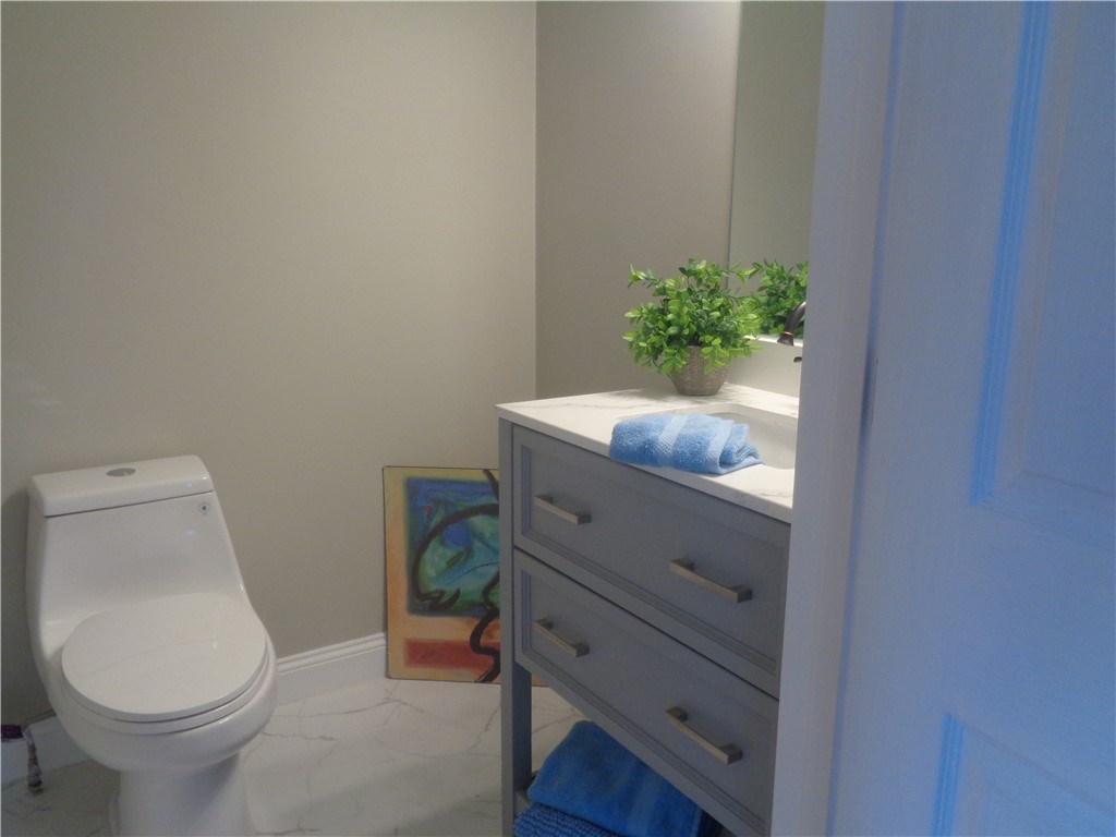 22 Millard Avenue Warwick, RI 02889 - Photo 12 of 31