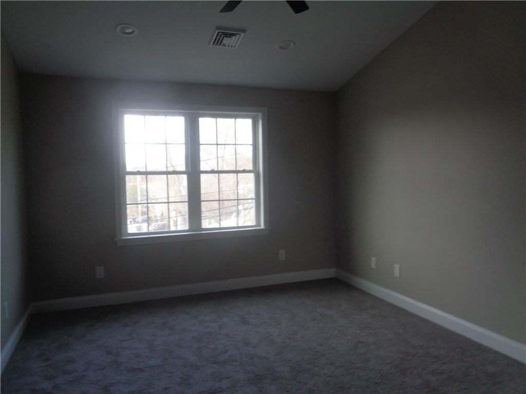 22 Millard Avenue Warwick, RI 02889 - Photo 14 of 31