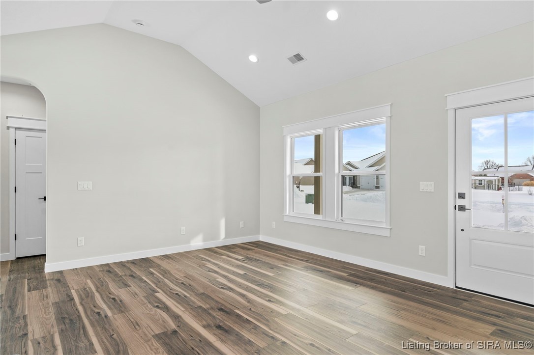 120 West Greene Court Hanover, IN 47243 - Photo 7 of 32 Living Room