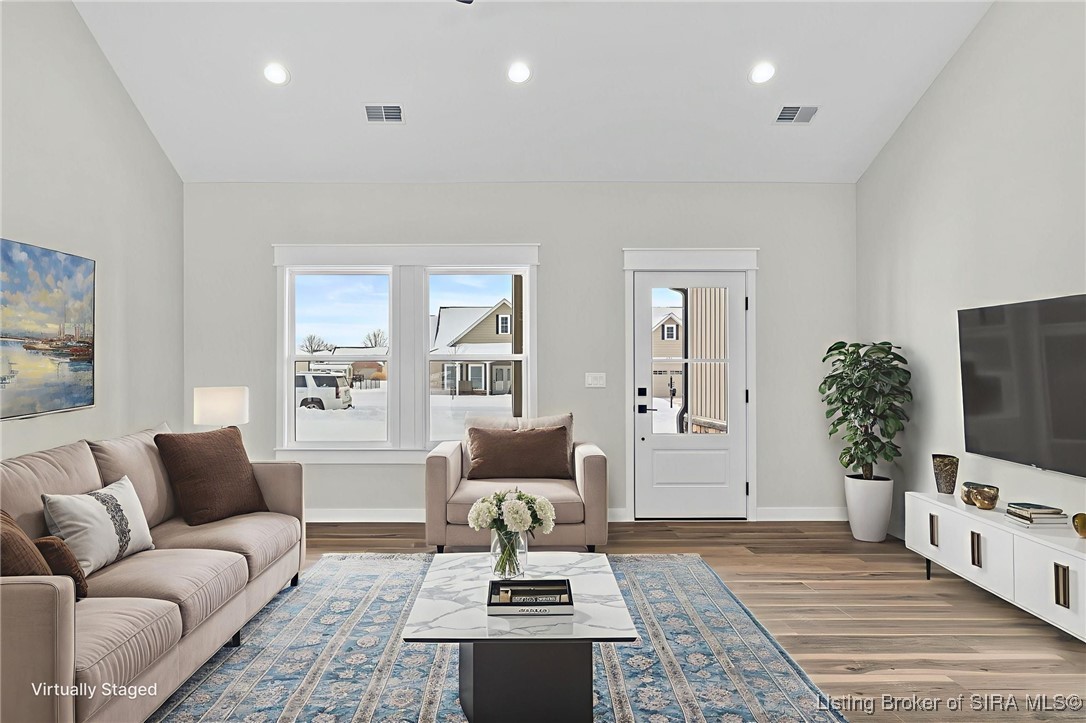 120 West Greene Court Hanover, IN 47243 - Photo 8 of 32