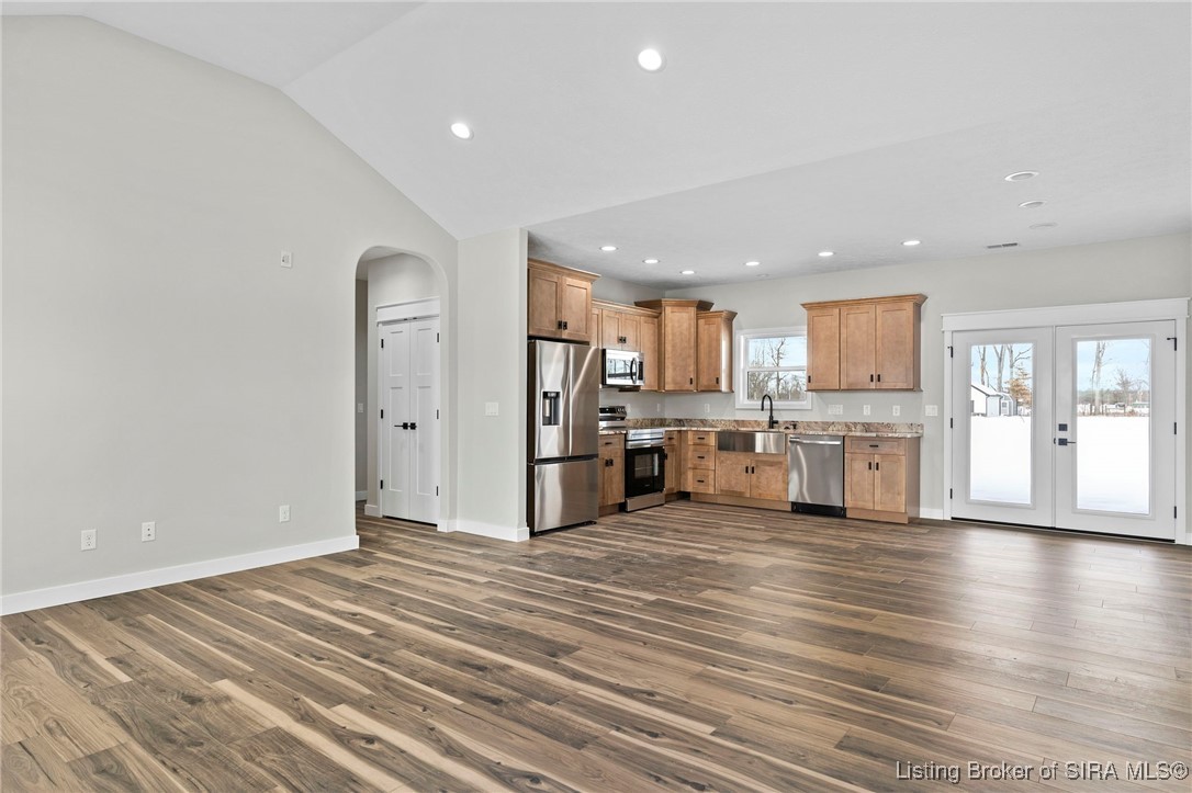 120 West Greene Court Hanover, IN 47243 - Photo 9 of 32