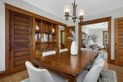 $1,200,000 | 2219 Knapp Street, St. Paul, MN 55108