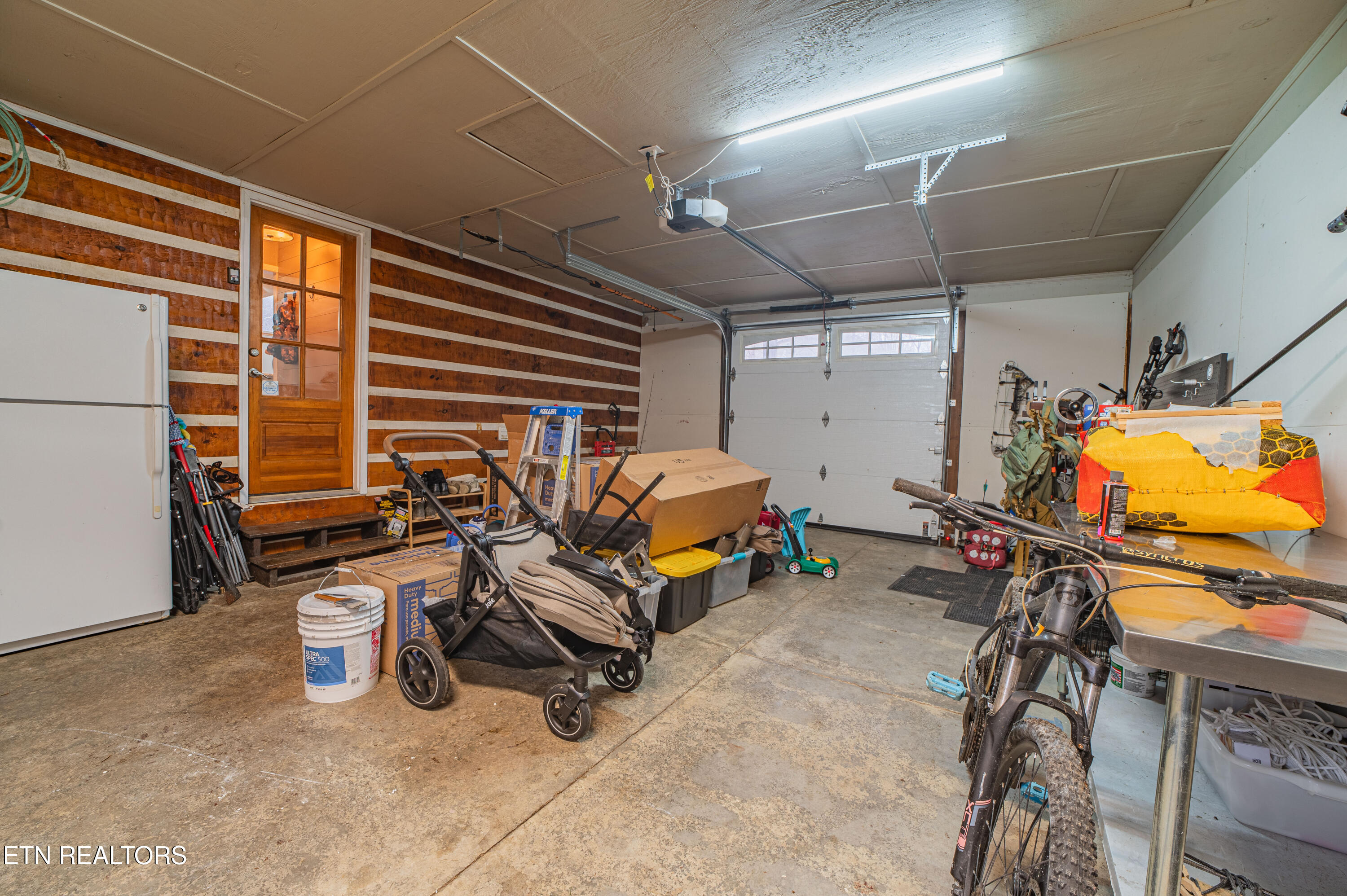 1736 Demory Road La Follette, TN 37766 - Photo 18 of 42 Main level garage