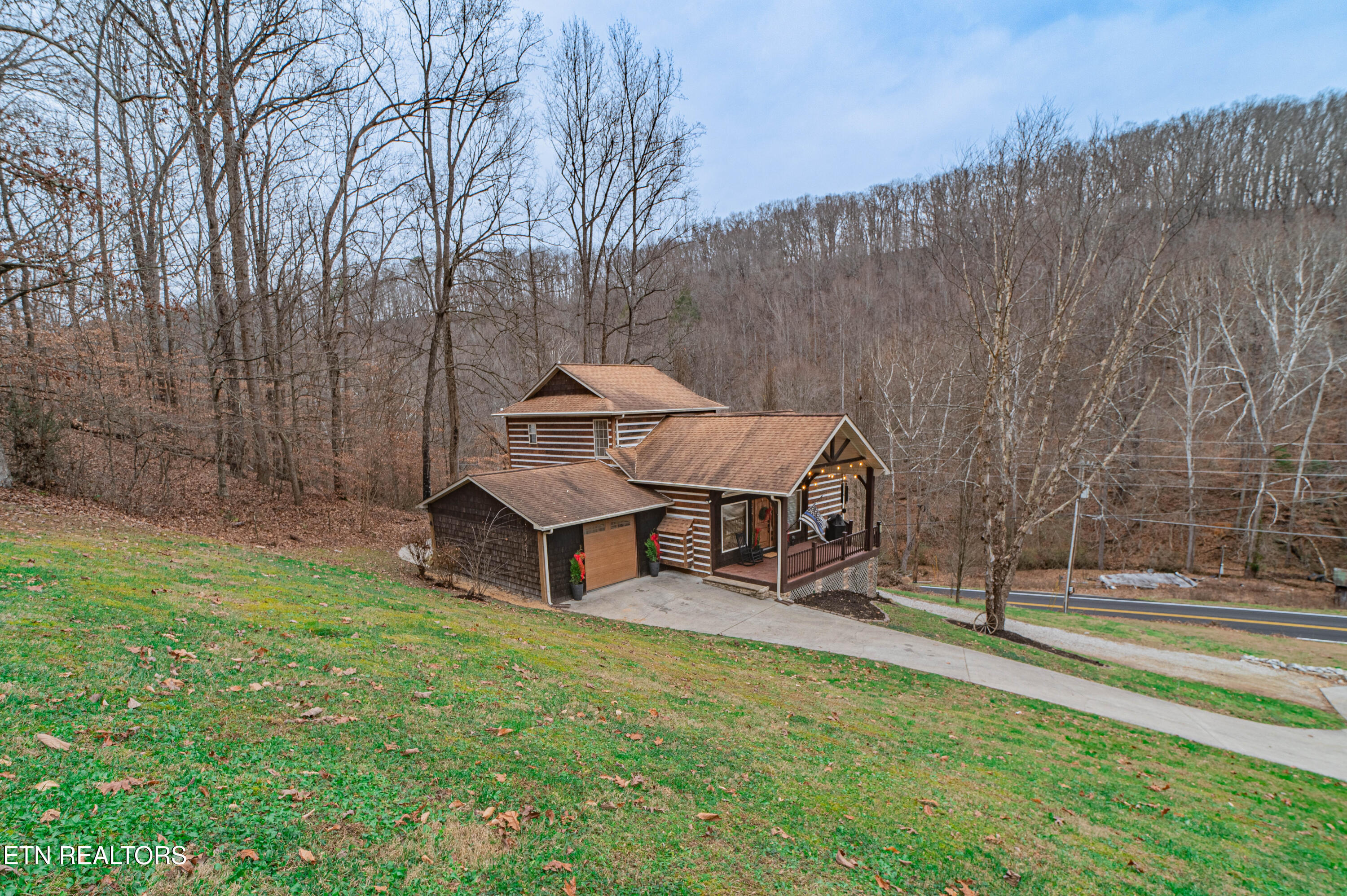 1736 Demory Road La Follette, TN 37766 - Photo 3 of 42 front from extra lot