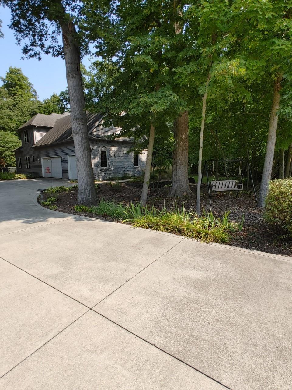 5220 Blum Drive Fort Wayne, IN 46835 - Photo 4 of 25