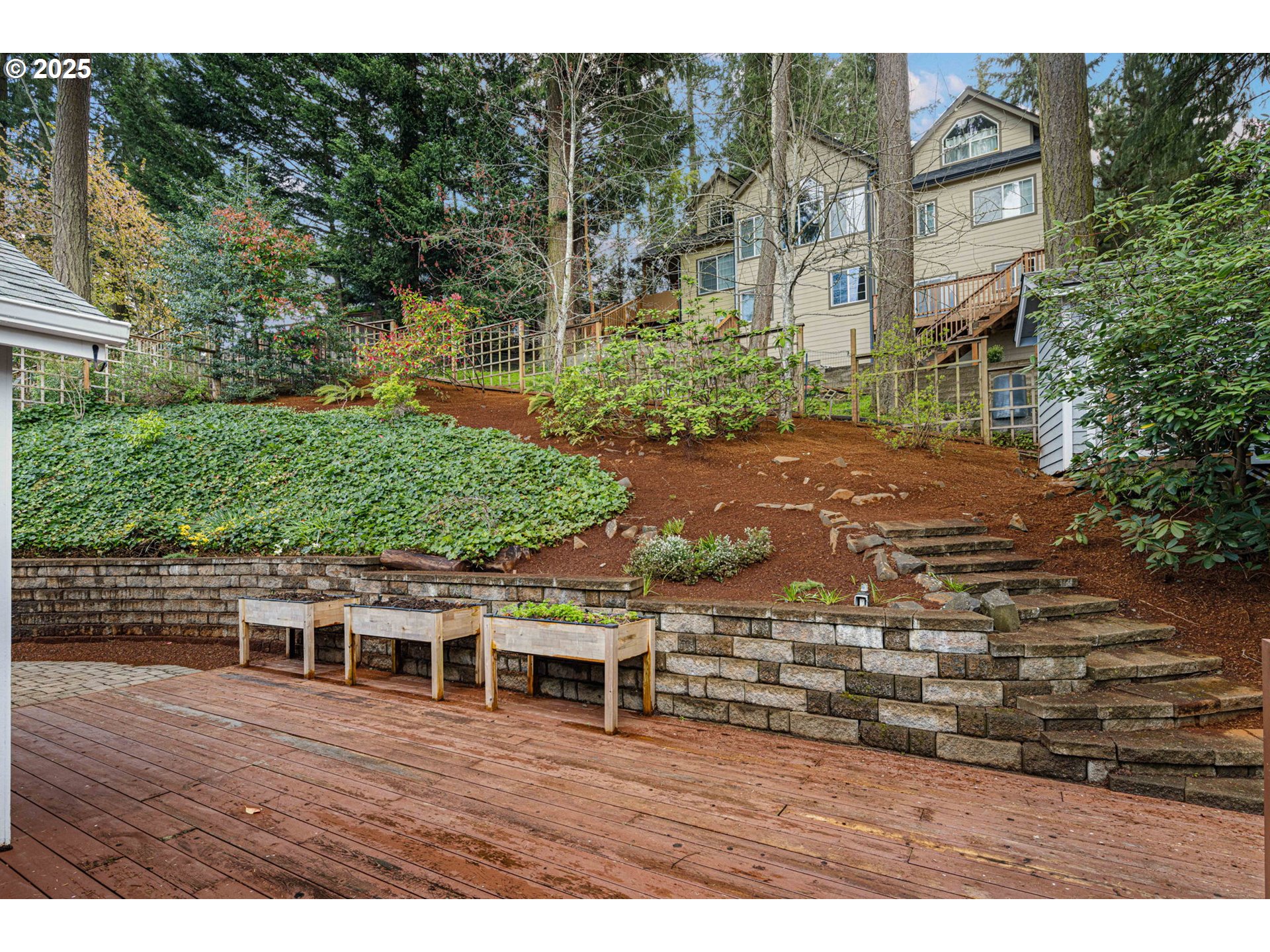 2214 West 25th Place Eugene, OR 97405 - Photo 44 of 48 a view of house with yard