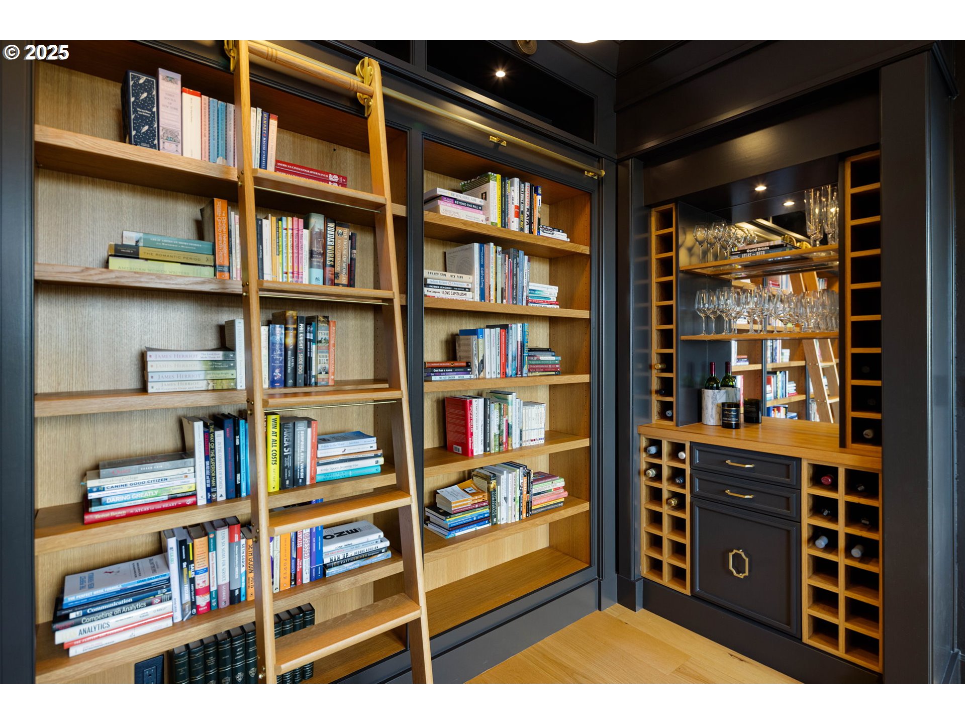 2214 West 25th Place Eugene, OR 97405 - Photo 9 of 48 a book shelf with a book shelf