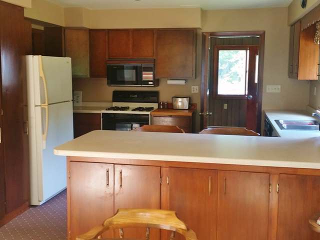 8462 Shady Rest Road Rhinelander, WI 54501 - Photo 3 of 17 Gallery Image 3
