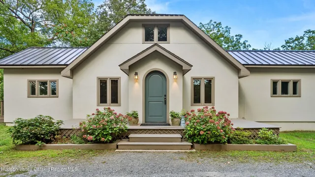 $5,900,000 | 4317 Highway 23, Hudson, NY 12534