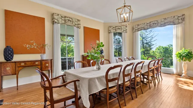 a bath room with a sink and a mirror