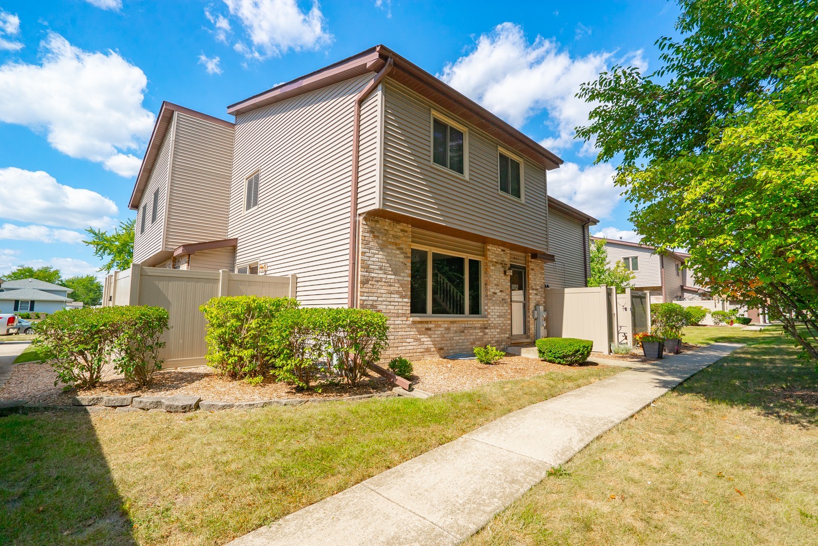 1012 Schoolgate Road, Unit 1012 New Lenox, IL 60451 - Photo 1 of 14