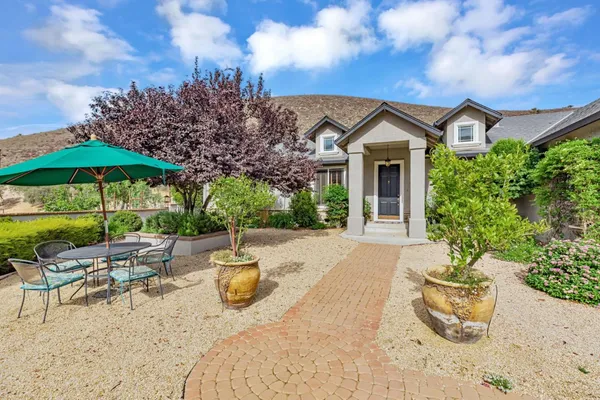 $1,249,000 | 44737 Sun Valley Drive, King City, CA 93930
