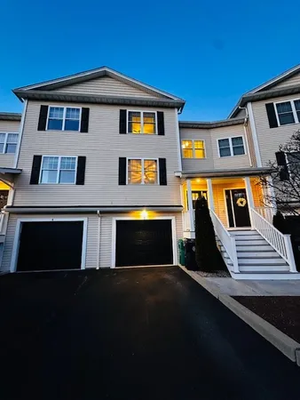 $625,000 | 3800 Post Road, Unit 5, Warwick, RI 02886