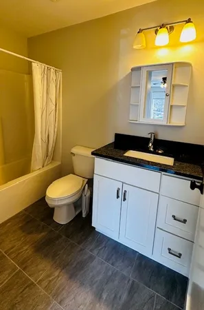$625,000 | 3800 Post Road, Unit 5, Warwick, RI 02886