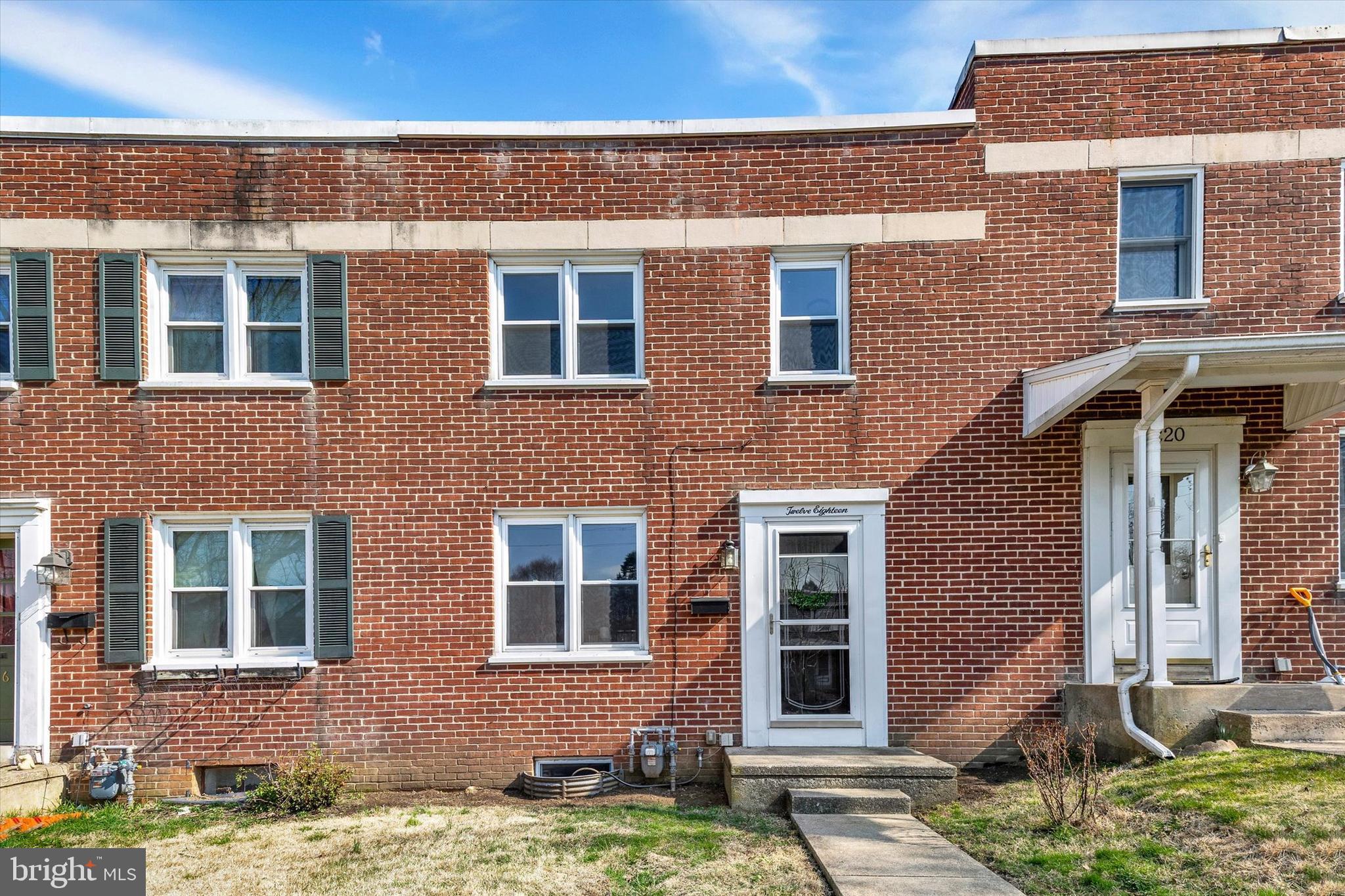 1218 Fremont Street Lancaster, PA 17603 - Photo 21 of 24 front view of a brick house